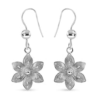 Artistry Tarakashi Collection Sterling Silver Flower Earrings 3 Grams