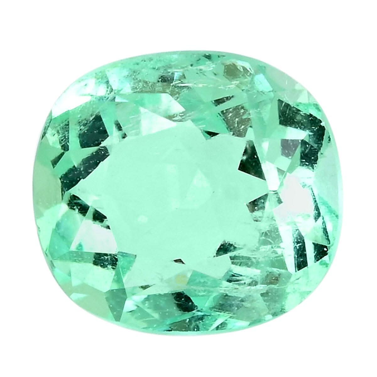 AAAA Colombian Mint Emerald (Cush Free Size) 1.00 ctw