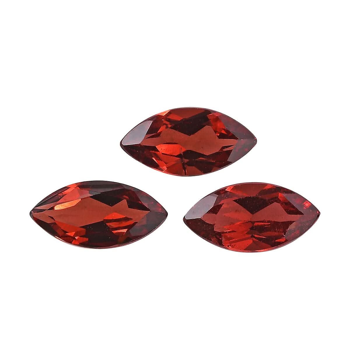 Mozambique Garnet Set of 3 (Mrq 8x4 mm) 1.68 ctw Loose gemstone
