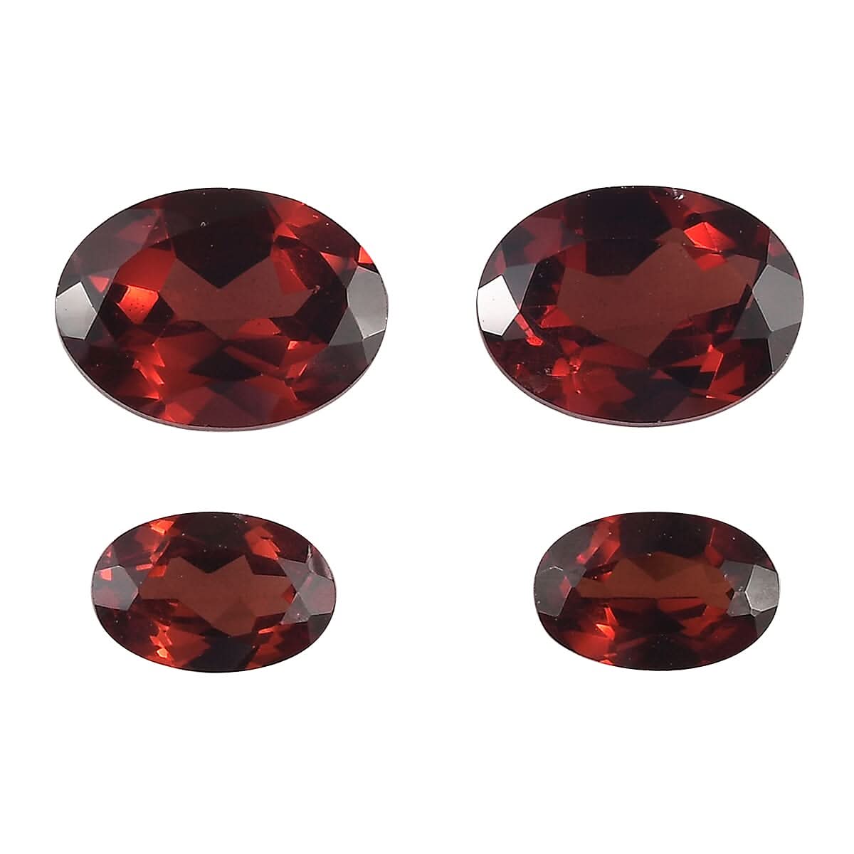 AA Mozambique Garnet Set of 4 (Ovl Mix Size) 3.32 ctw