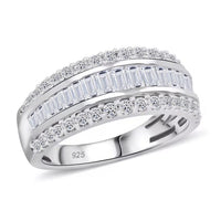 Luxuriant Lab Grown Diamond Ring in Sterling Silver (Size 9.0) 1.02 ctw