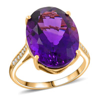 Luxoro 10K Yellow Gold AAA Lusaka Amethyst, Diamond (G-H, I2) Ring (Size 6.0) 9.15 ctw