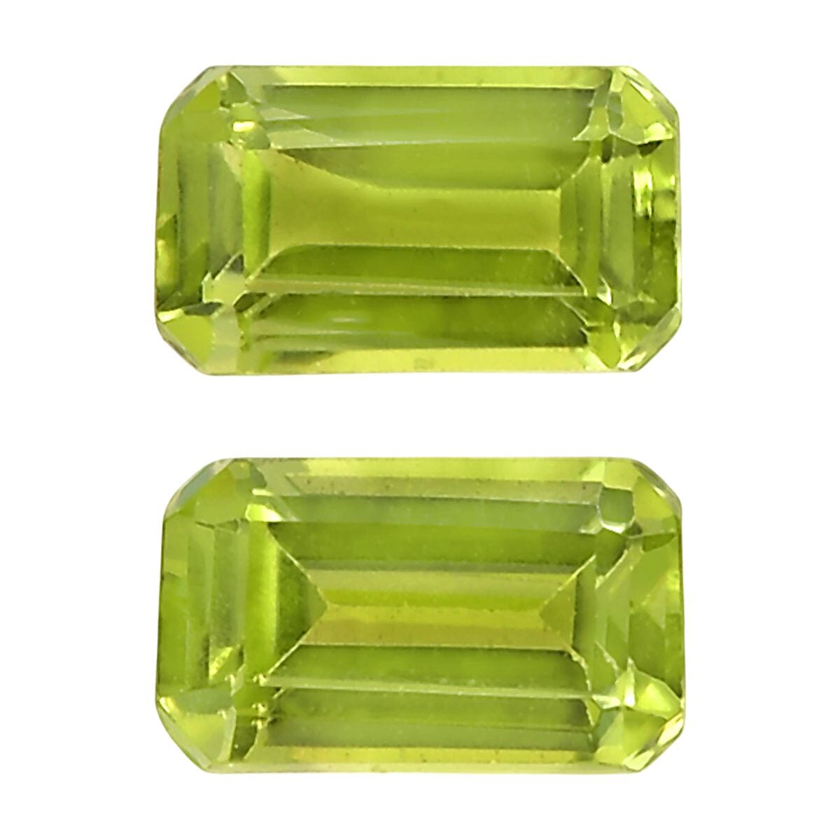 Hebei Peridot Set of 2 (Oct 5x3 mm) 0.59 ctw