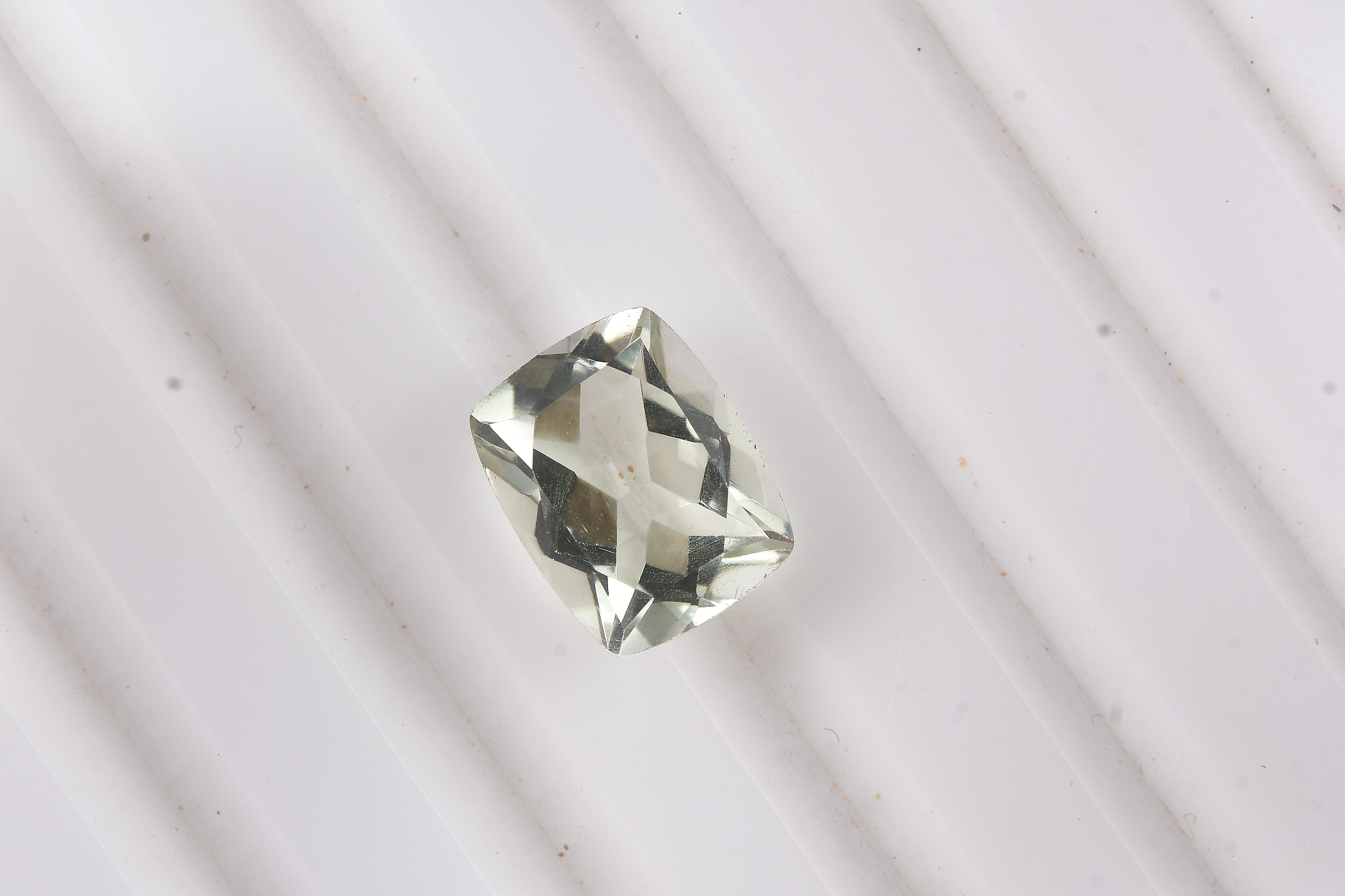 Montezuma Prasiolite (Cush 10x8mm) 2.88 ctw  Loose Gemstone