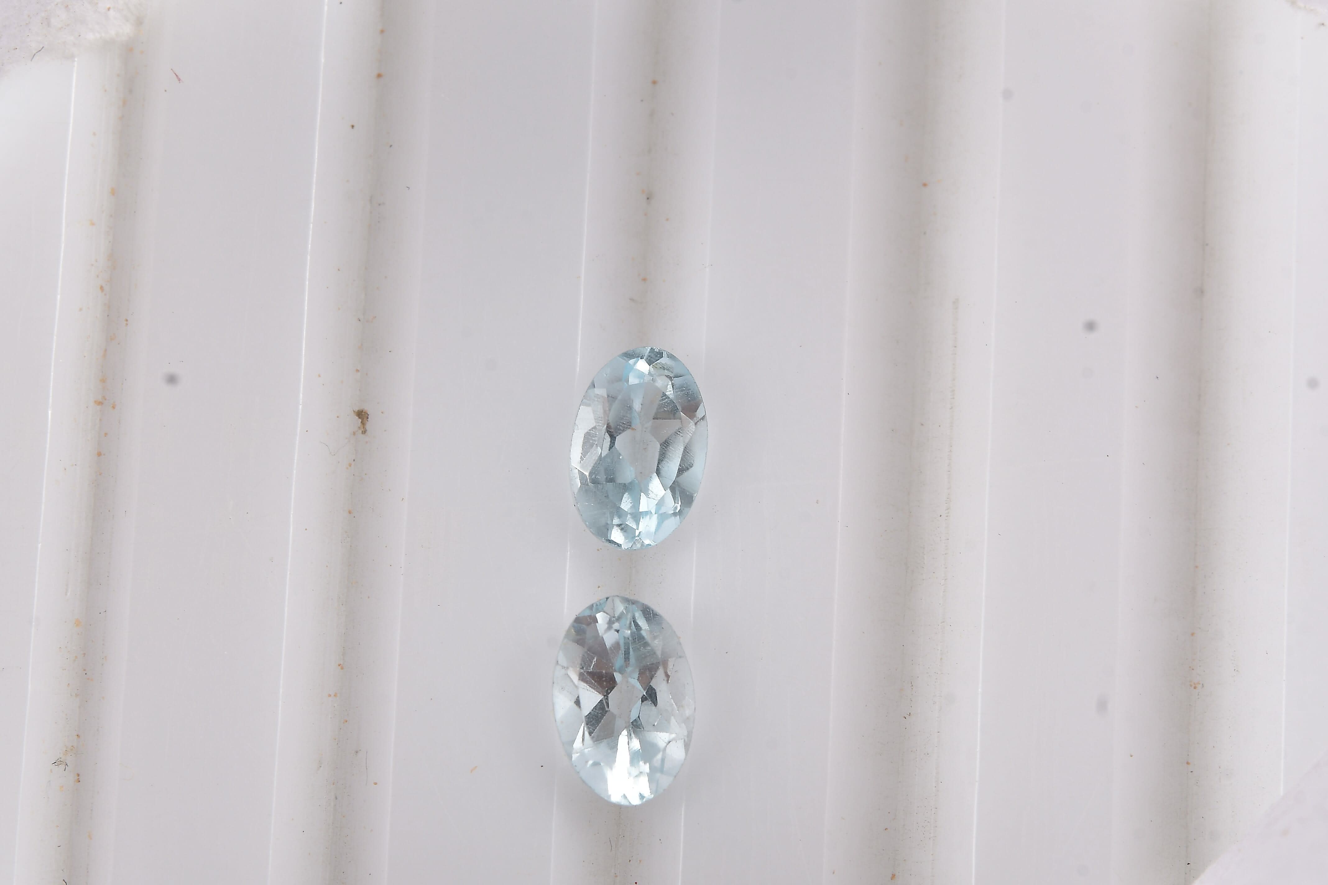 Skyblue Topaz Set of 2 (Ovl 6x4 mm) 1.07 ctw Loose Gemstone