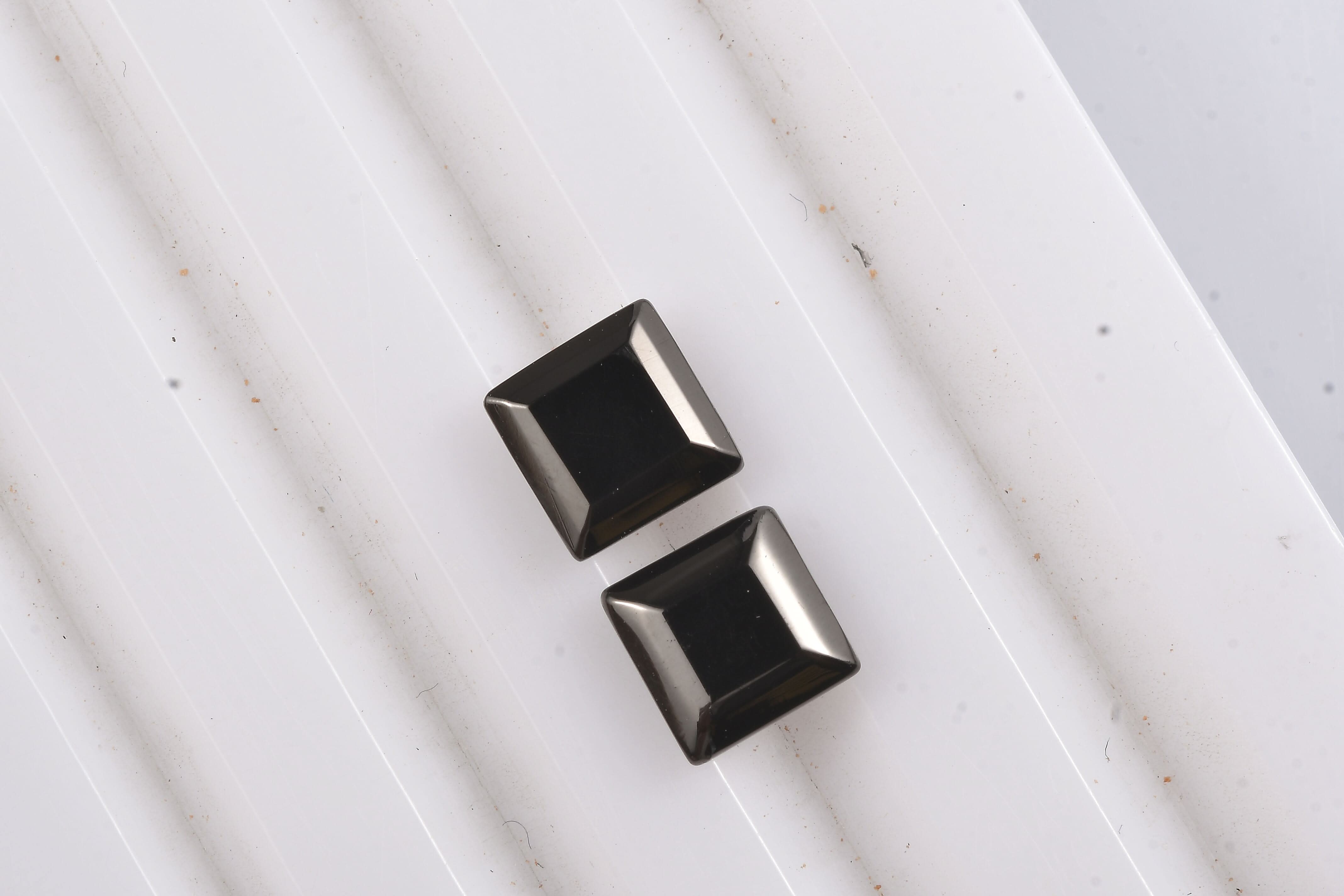 Elite Shungite (Sqr 6 mm) 1.31 ctw Loose Gemstone