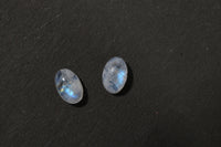AAA Rainbow Moonstone (Oval 6x4 mm) 0.85 ctw Loose Gemstone