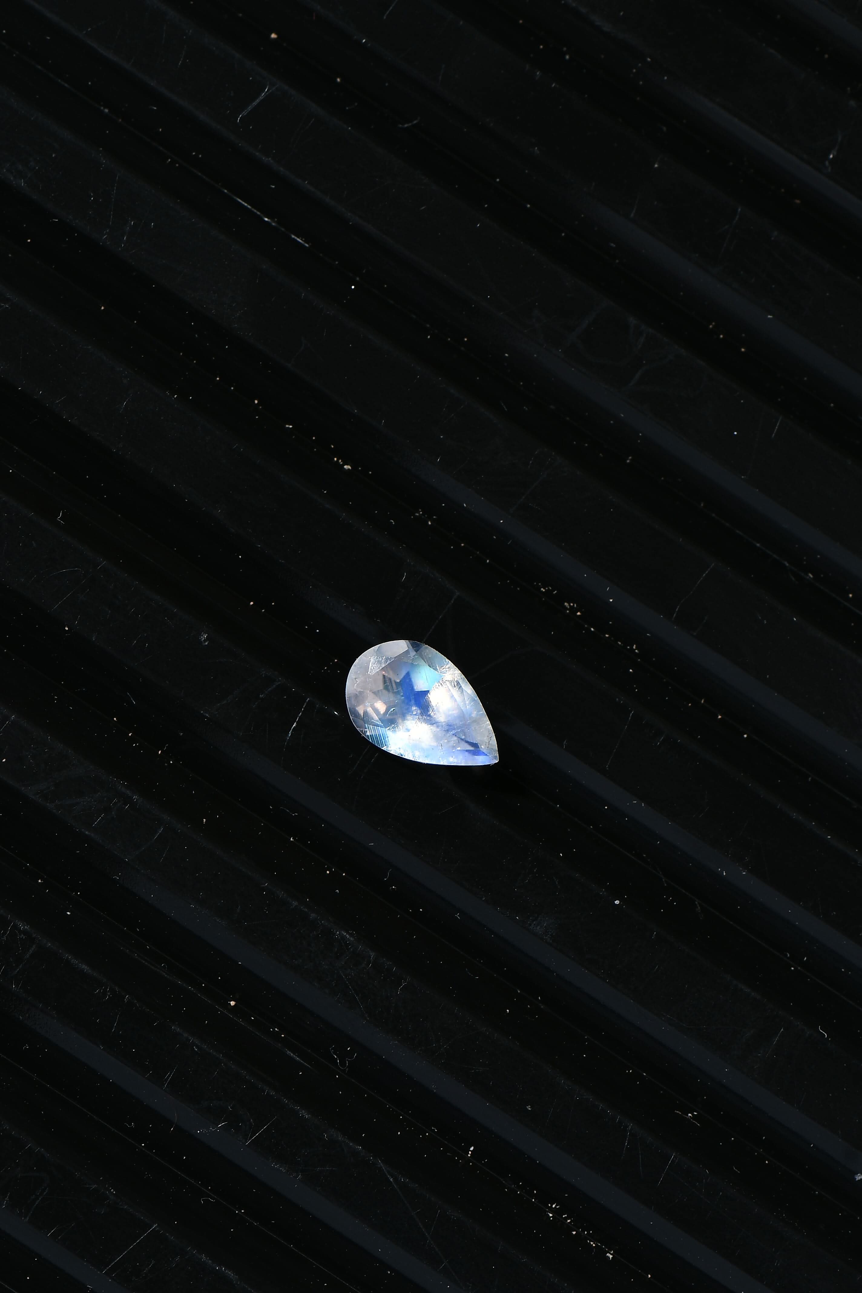 AA Rainbow Moonstone (Pear 8x6 mm) 0.69 ctw Loose Gemstone