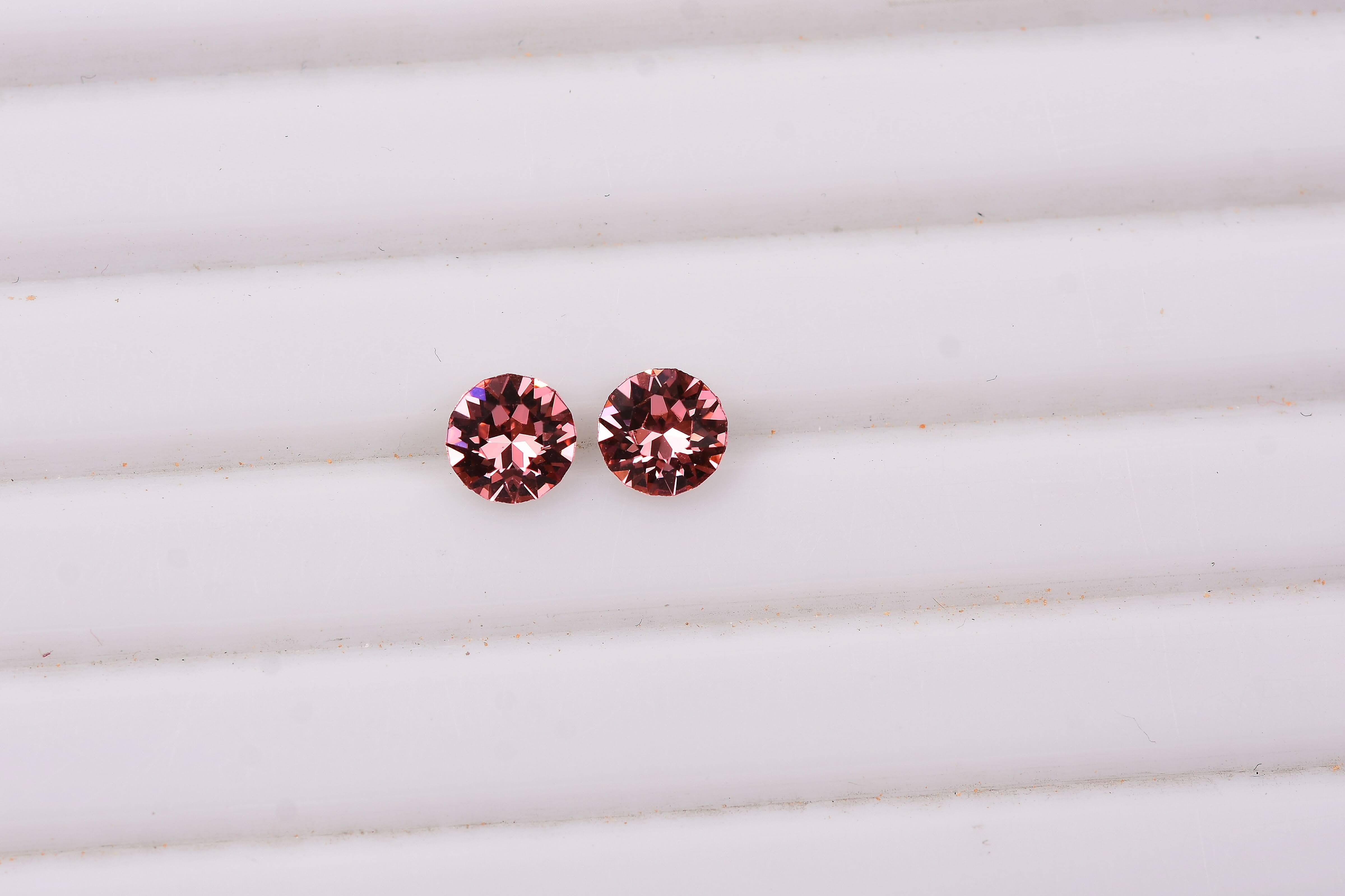 Rose Peach Crystal by Swarovski (Rnd 5.3 mm) 0.86 ctw Loose Gemstone