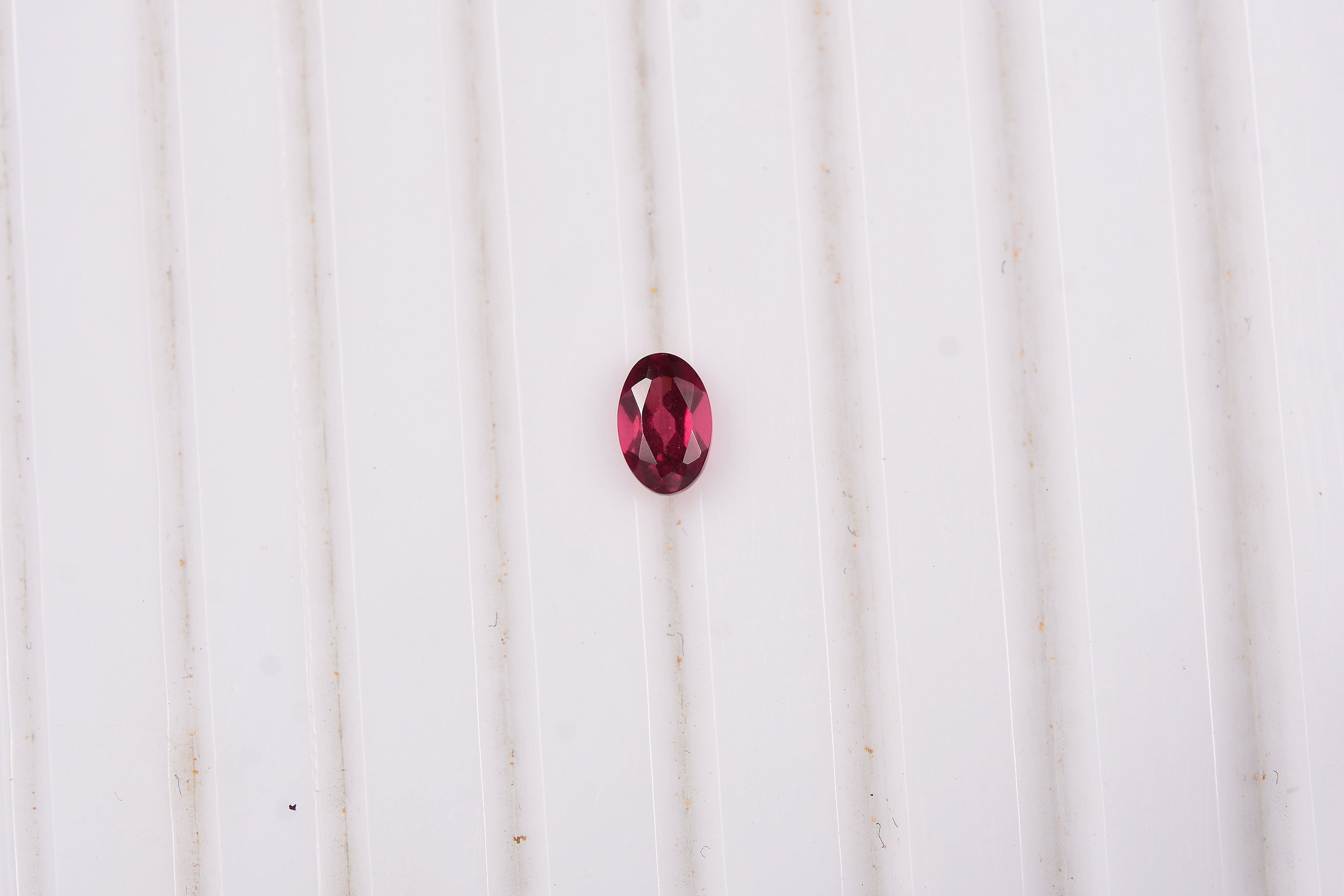 Tanzanian Wine Garnet (Oval 6x4 mm) 0.58 ctw Loose Gemstone