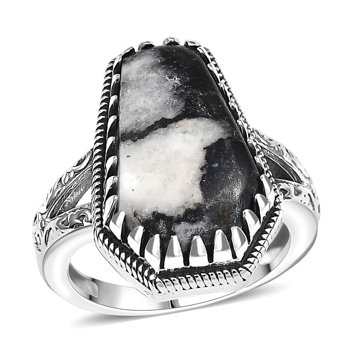 Artisan Crafted White Buffalo Ring in Black Oxidized Sterling Silver (Size 10.0) 12.50 ctw