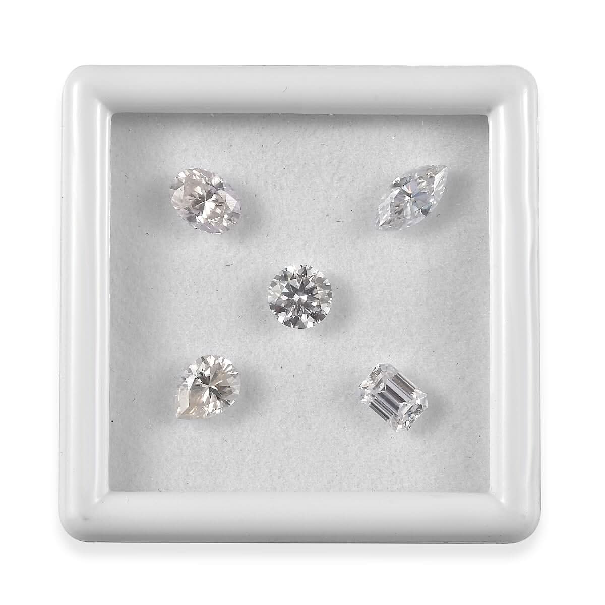 Moissanite (Mix Mix mm) 5.46 ctw