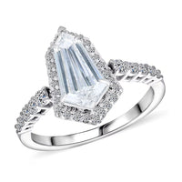 Doorbuster IGI Certified 950 Platinum Luxuriant Lab Grown Diamond (E-F, VS) Solitaire Ring (Size 10.0) (5.50 g) 2.50 ctw